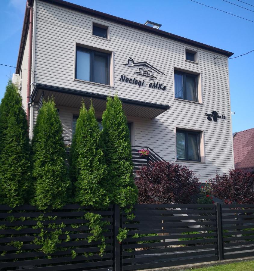 Podlaski Bon Turystyczny Emka Noclegi Apartamenty أوغستوف المظهر الخارجي الصورة